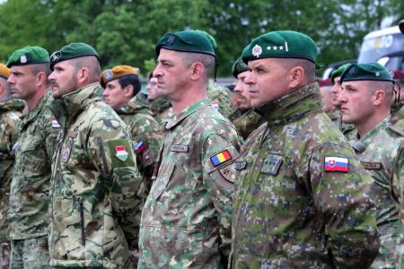 SLAVNOSTNI ZAČETEK VOJAŠKEGA TEKMOVANJA 08 FOTO LJUBO VUKELIČ
